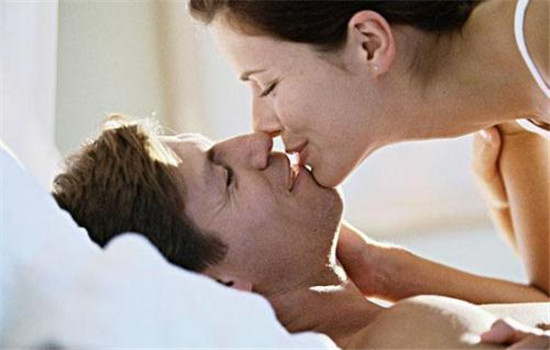 吻身体部位有什么含义 吻女人12大部位的含义 沈先生的心头宝